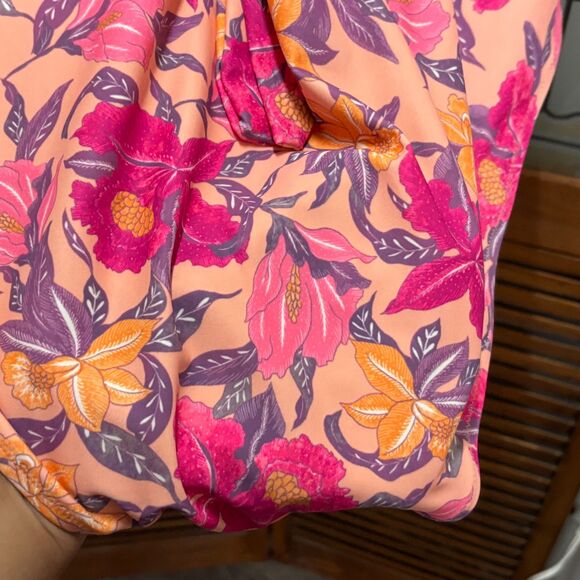 OLD NAVY Women's Plus V Neck Swimsuit One piece Peach Purple Floral Size 4X - Picture 13 of 16